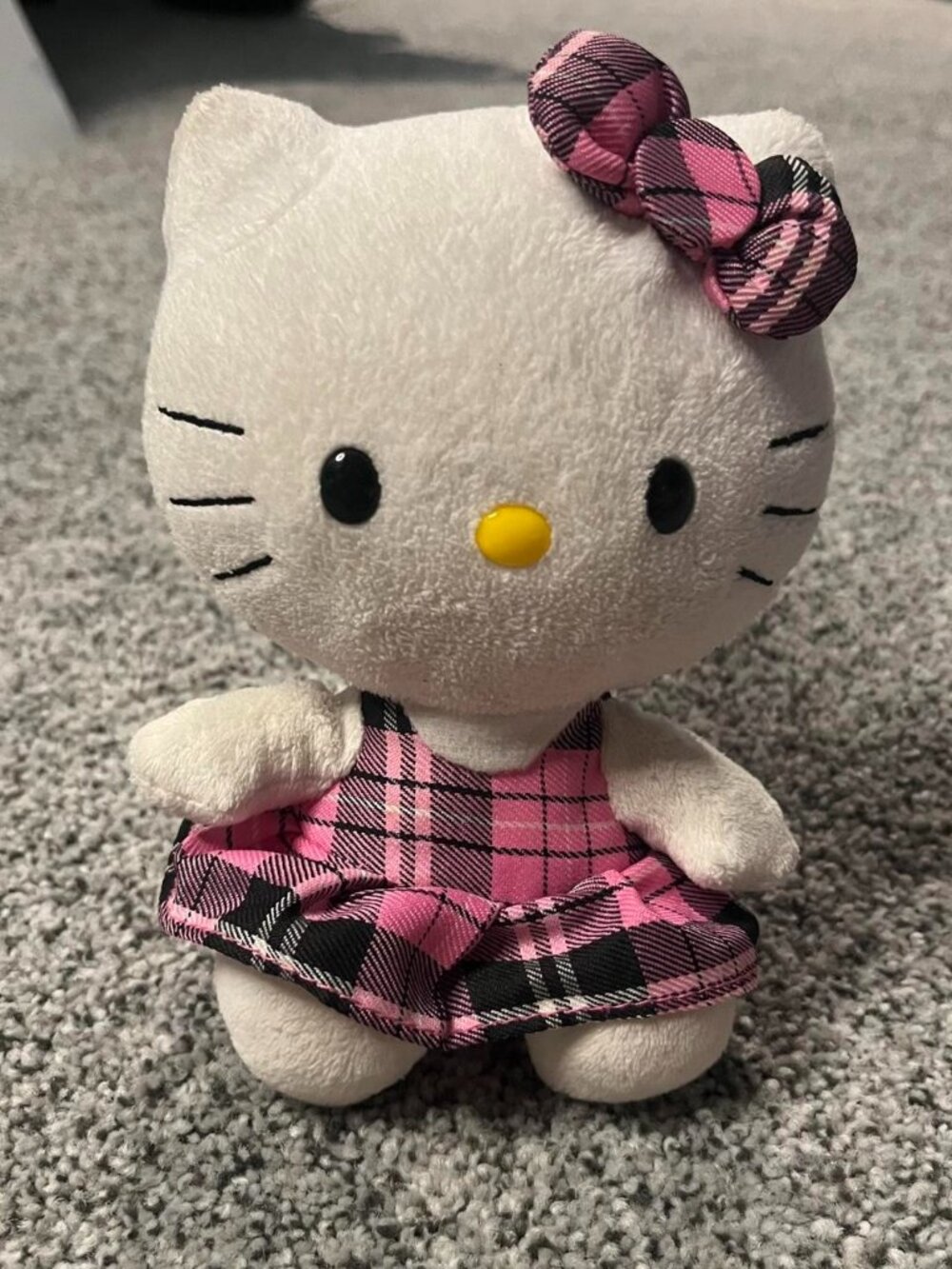 Plaid dress Hello Kitty plush